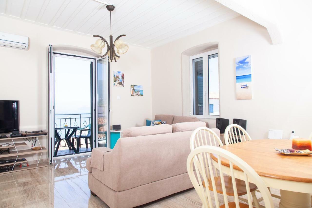 Villa @ Poros Poros Town ภายนอก รูปภาพ
