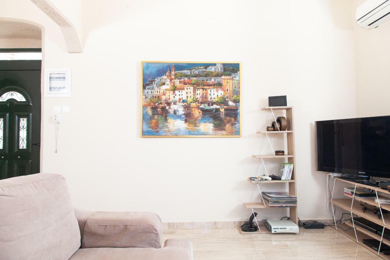 Villa @ Poros Poros Town ภายนอก รูปภาพ